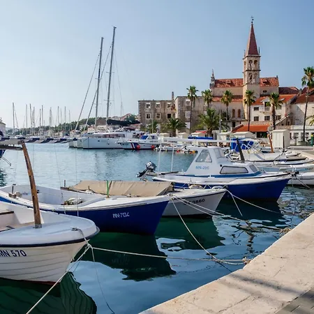 Riva Thalia - Milna, Brac Apartman *