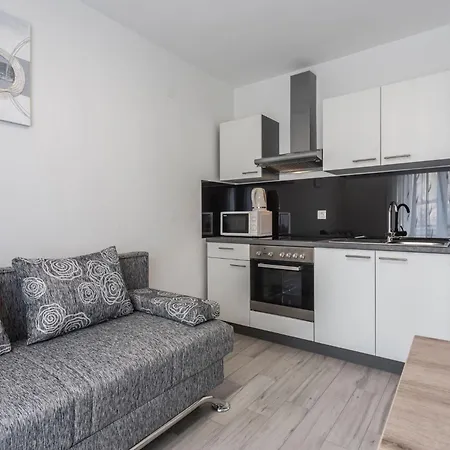 Apartman Riva Thalia - Milna, Brac