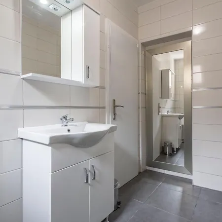 Riva Thalia - Milna, Brac Milna (Brac)