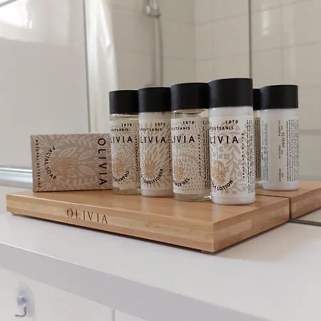 Riva Thalia - Milna, Brac * Milna (Brac)